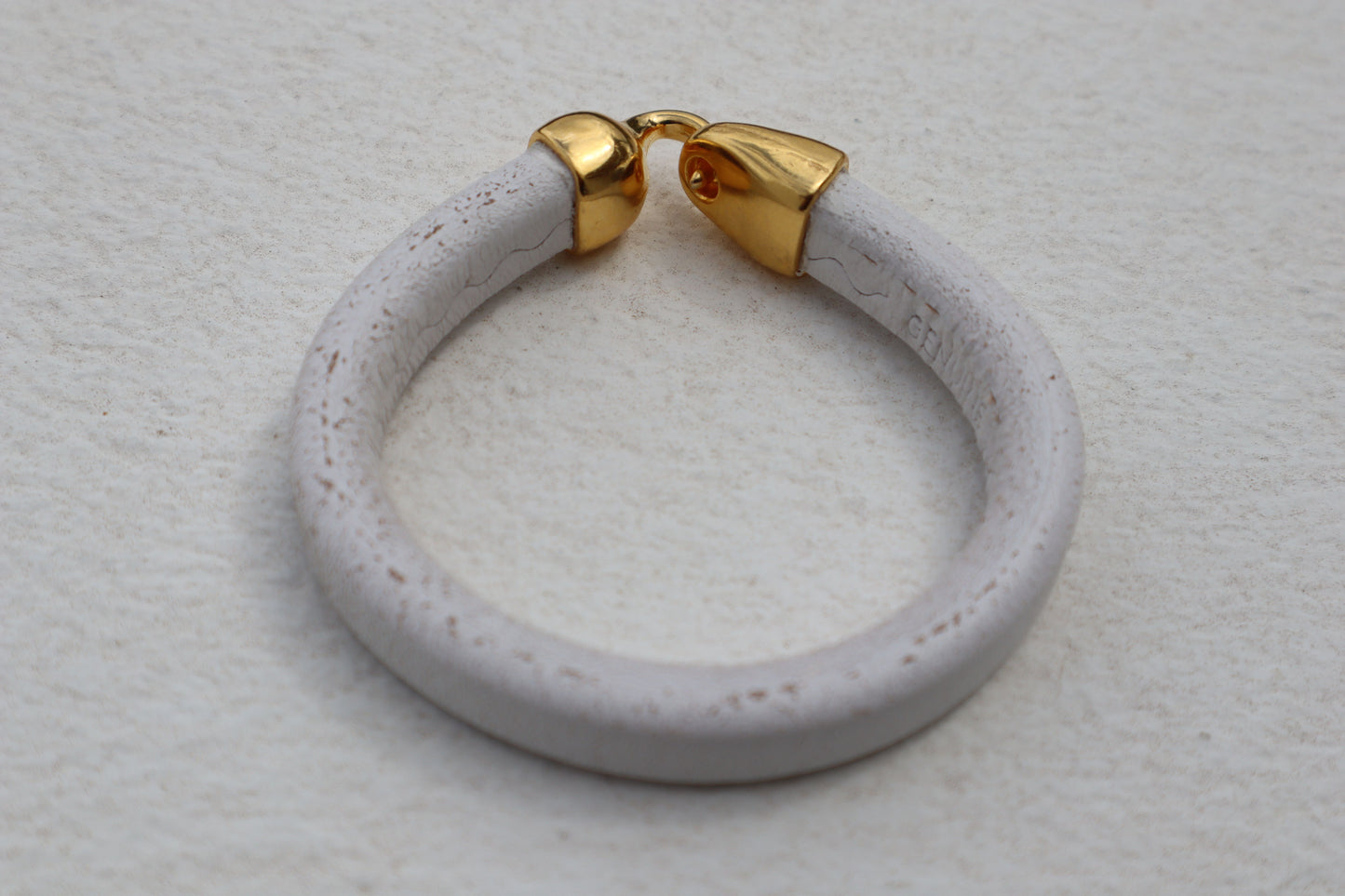 Hand-made Men's Bracelet with Regaliz Leather-Olympus