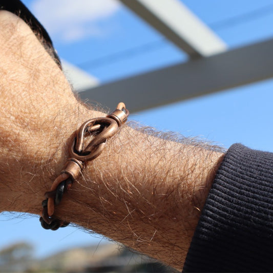 Bracciale da uomo in pelle fatto a mano con chiusura in rame antico Achille