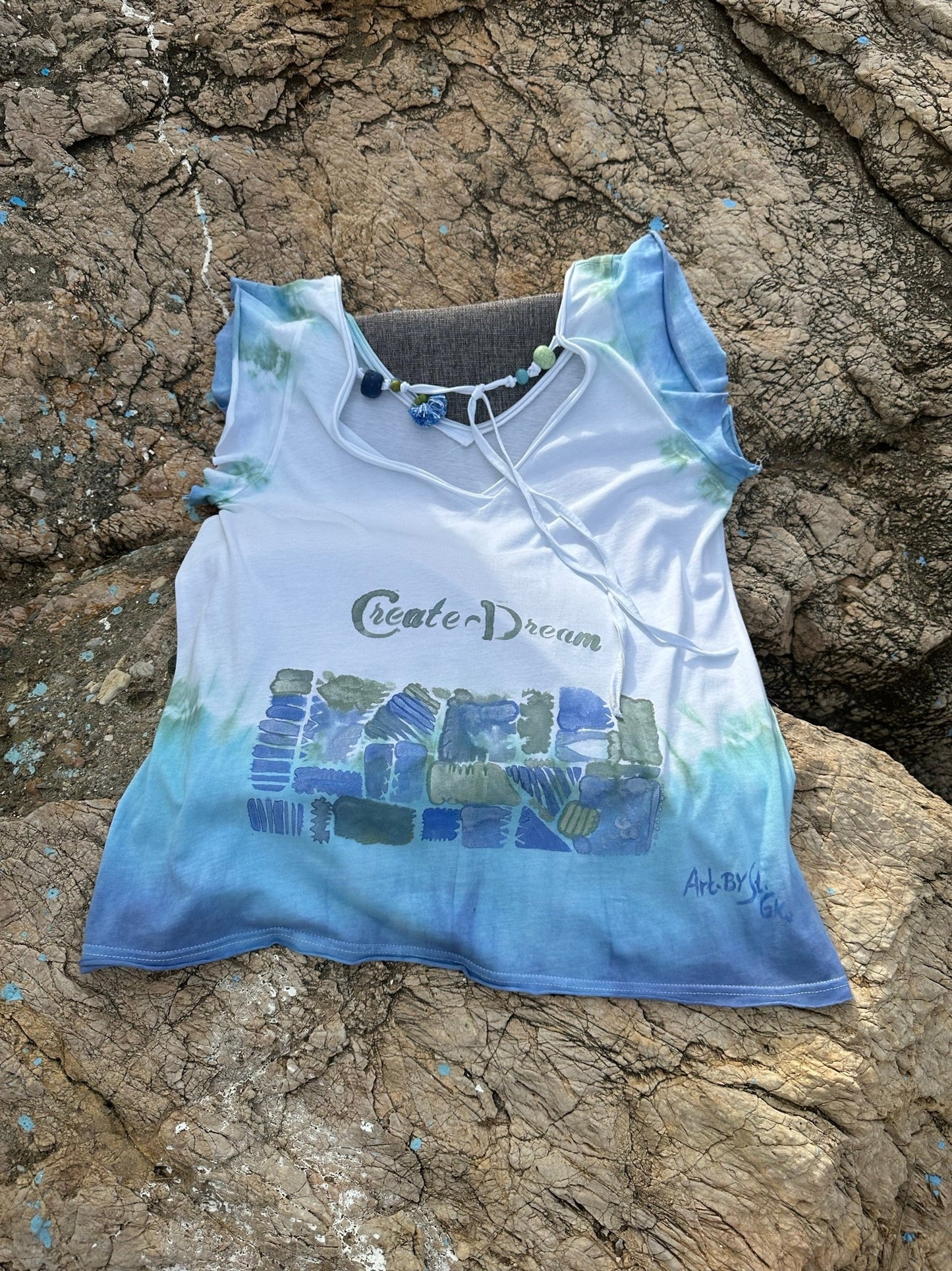 ΜΠΛΟΥΖΑ ΝΗΣΟΣ