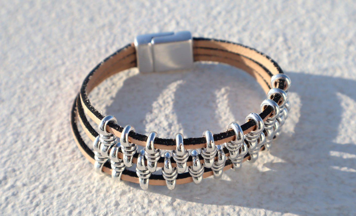 Bracciale Harley Sand da uomo fatto a mano con pelle e argento
