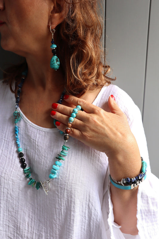 Hand-made Long Necklace with Assorted Semi-Precious Stones – Tibet